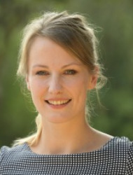 Clare Wenze