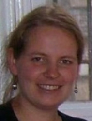 Dr. Cornelia Aust