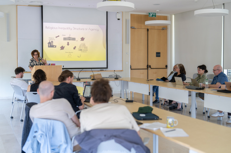 buber_210425_web-danielhanochphotographer-7.jpg Michal colloquium