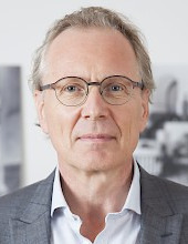 CM